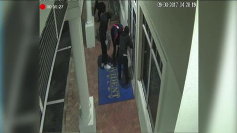 Attempted burglary at Jupiter jewelry store