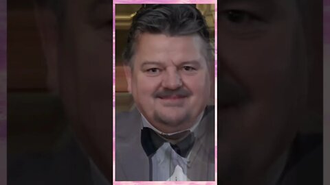 Robbie Coltrane #robbiecoltrane #robbiecoltranehagrid #hagridharrypoter #shorts #iconicactors