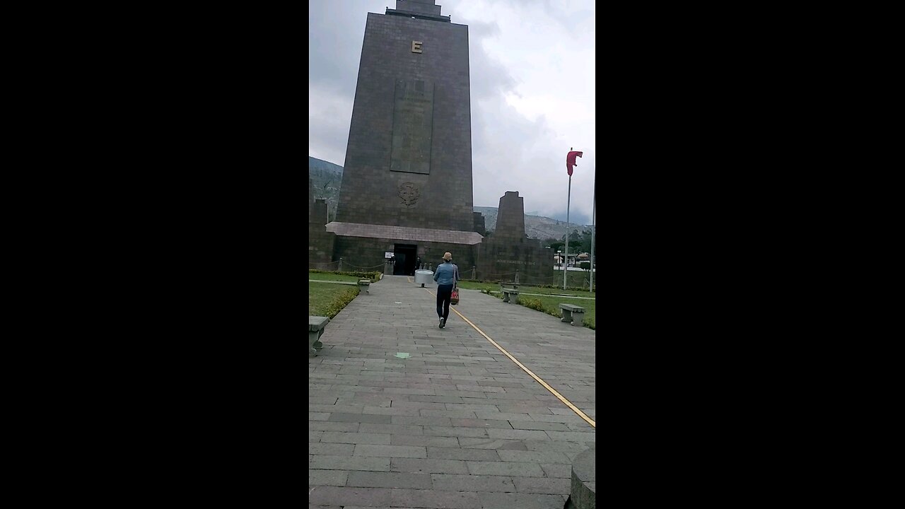 Mitad del Mundo Quito Ecuador 🇪🇨