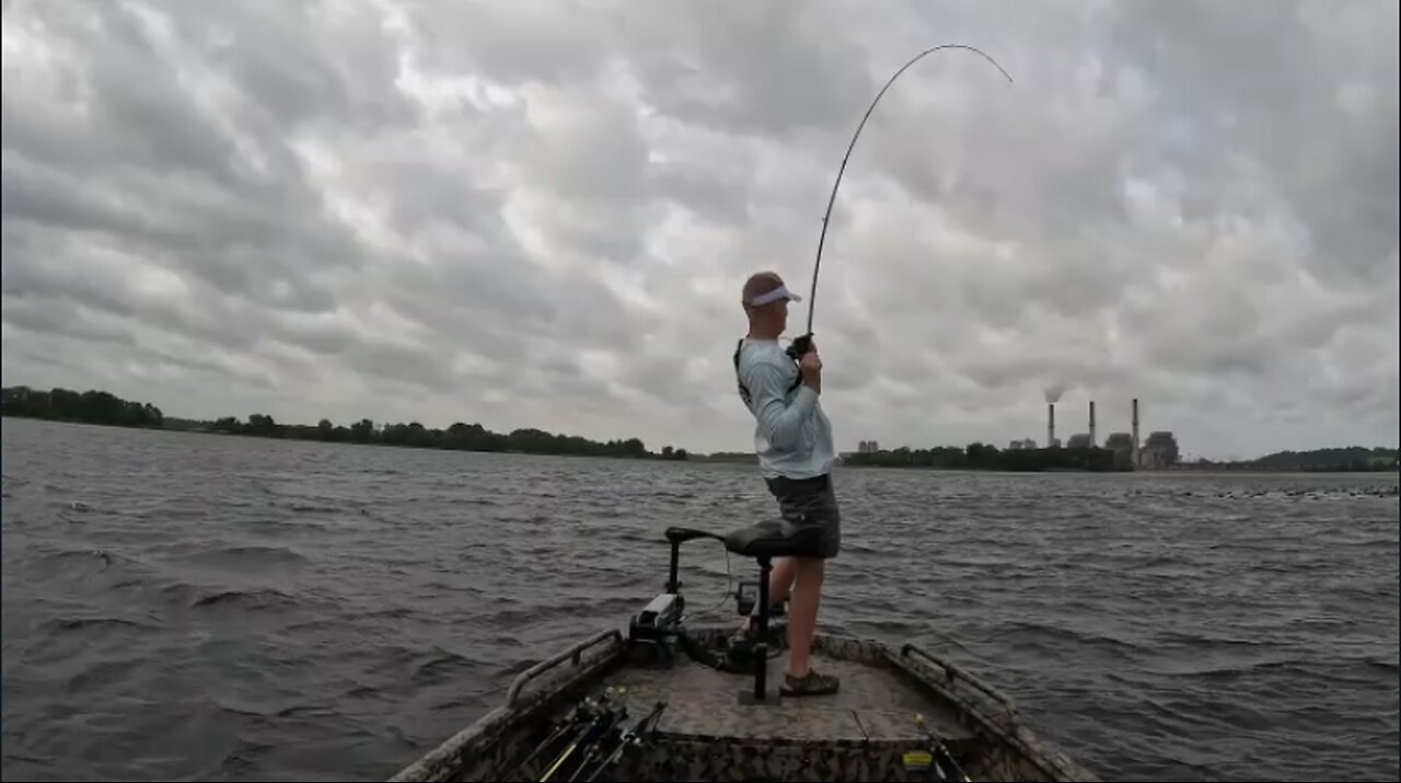 Martin Creek Lake Texas (July Bass Fishing)