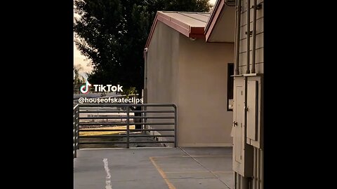 Skate clip