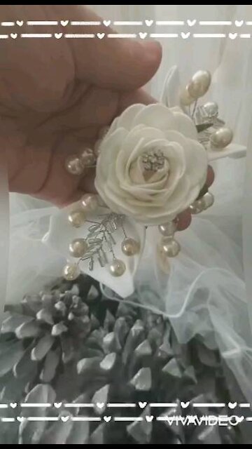Wedding hair clips