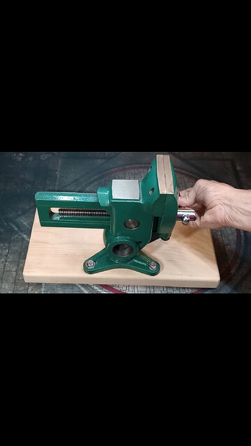 Bubba Smithing Tools of the Ambidextral Gunfighter