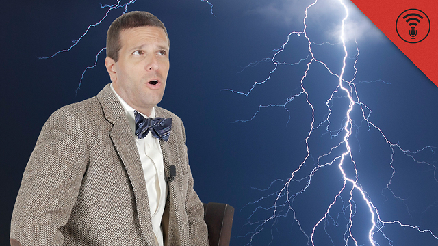 Stuff You Should Know: Don't Be Dumb: Does Counting the Seconds After a Lightning Strike Before Thunder Work?