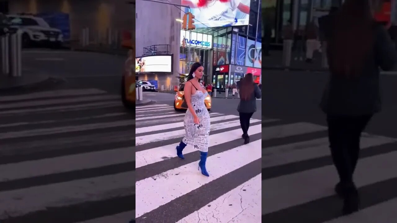 Walk In NYC | #bantasticfun #shorts #shortsfeed #viralvideo #trendingvideo