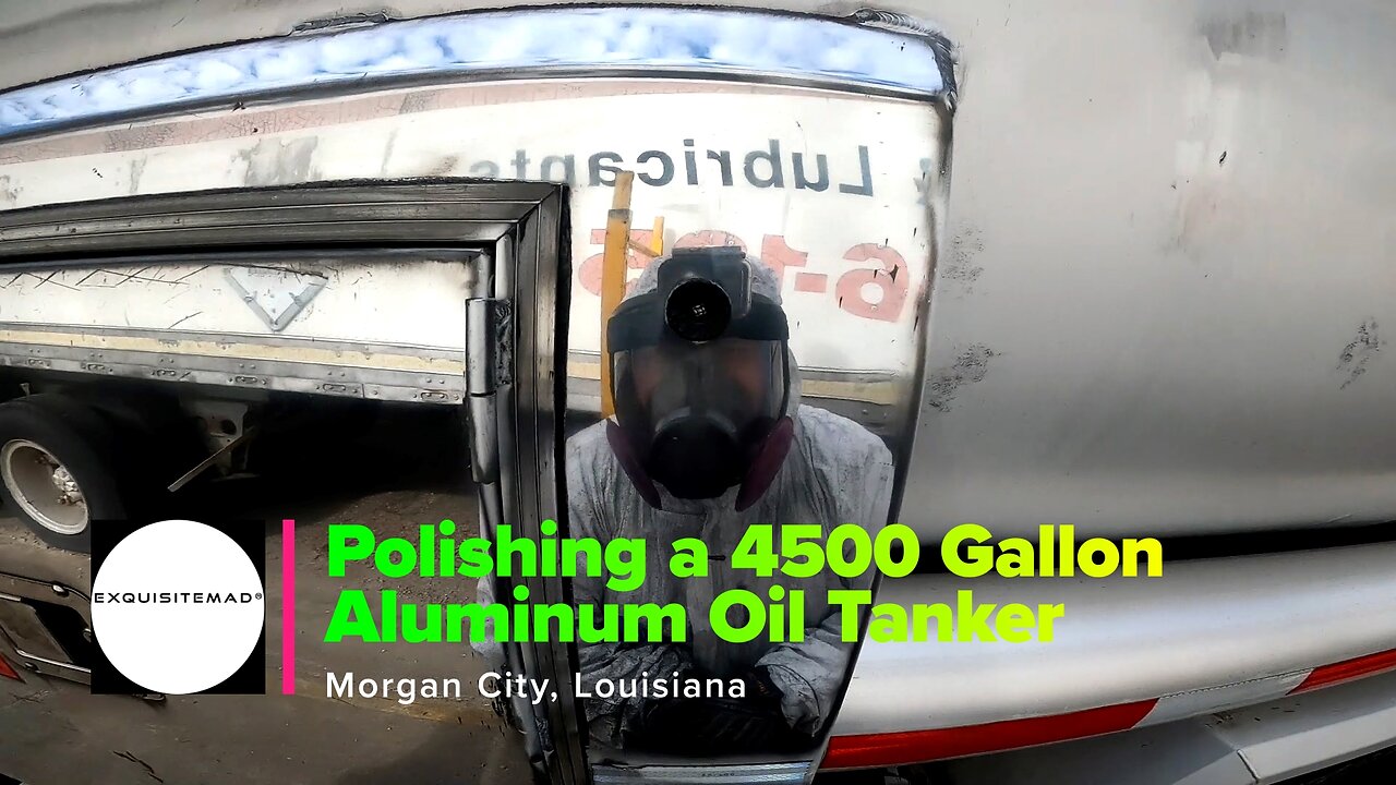 Polishing a 4500 Gallon Tanker