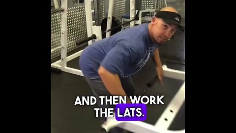 UNBELIEVABLE BACK EXERCISE #shorts