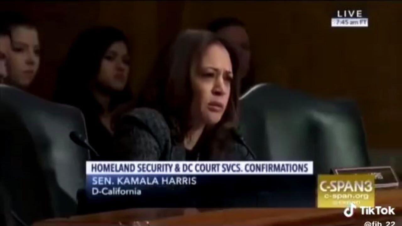 Kamala Calls ICE Agents The KKK, Knowing Most Are Hispanic (As She Poses For Photo Ops Like A Snake)