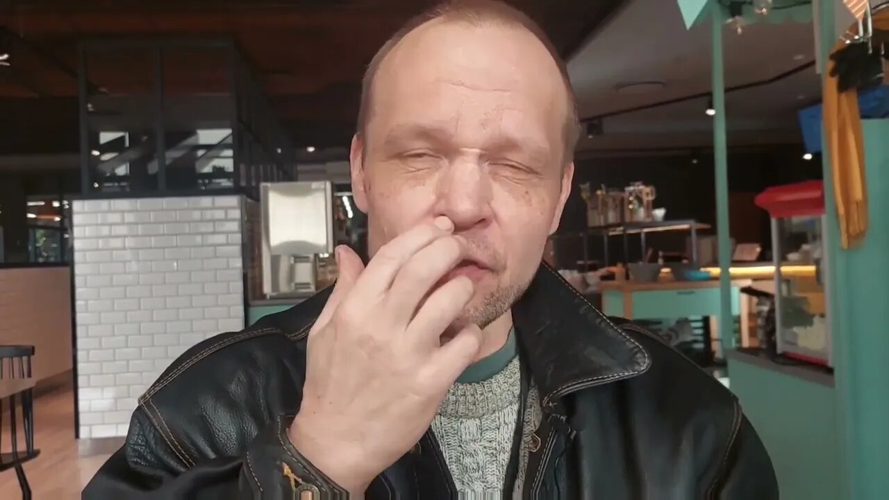 Editoimaton pätkä Kristian Parviainen dokumentin kuvauksista.