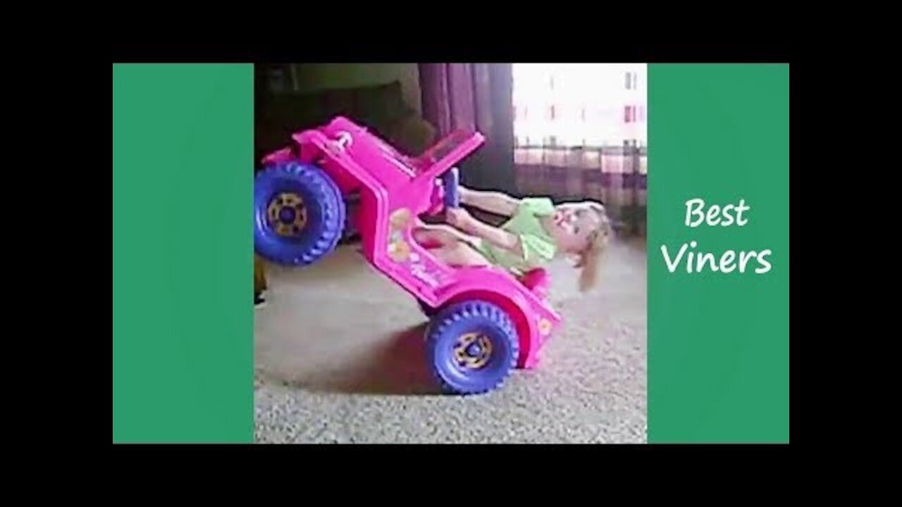 Try not to laugh funny children's vines video