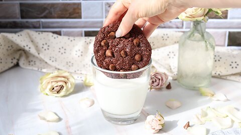 Single Chocolate Cookie in an Air Fryer (Gluten Free, Vegan, Healthy)