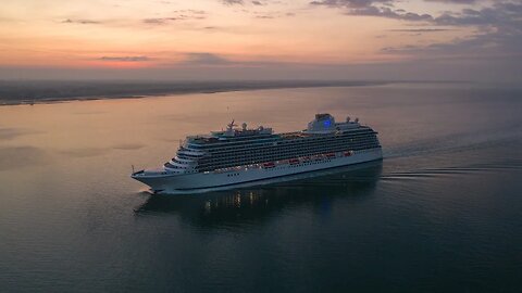 Oceania Vista cruise ship arriving in Southampton UK 17th August 2023 4k DJI Air 2S drone footage.