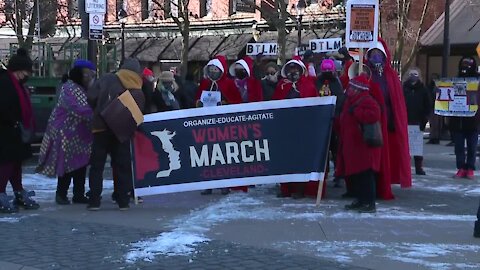 Women's March Cleveland 2021 spotlights violence against women