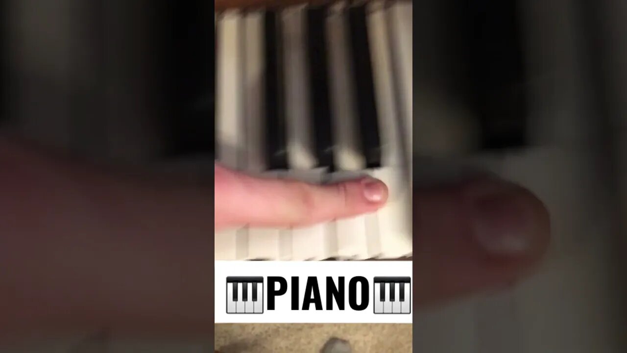 Que the piano #musicshorts #instrument #trending