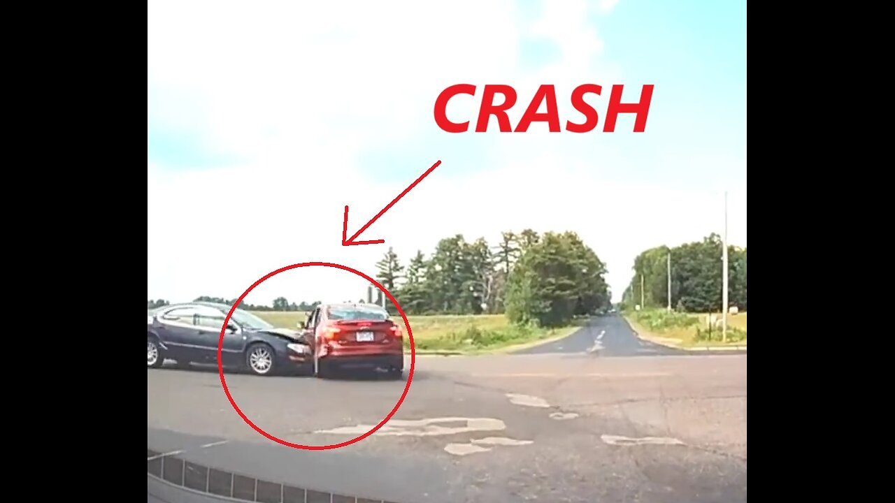 Car crash compilation 0.0001% chance