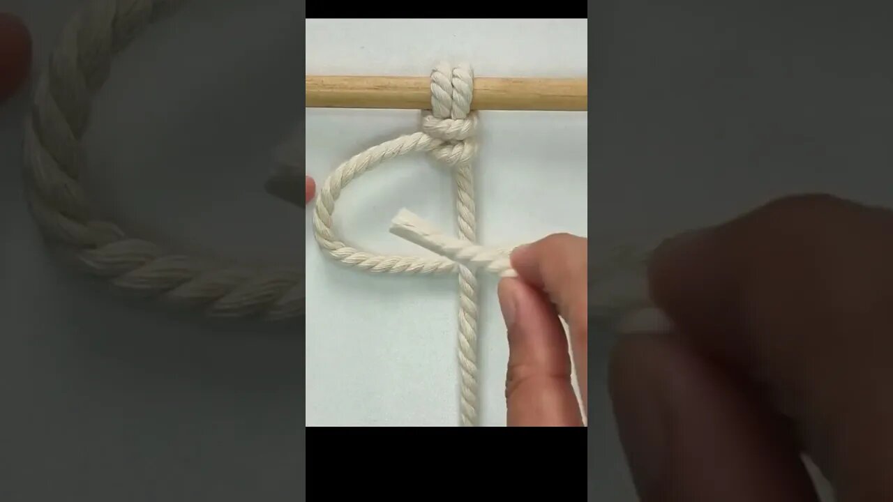 Macrame Vertical Larks Head Knot. #reels #macrame #knot #craft #shorts #short