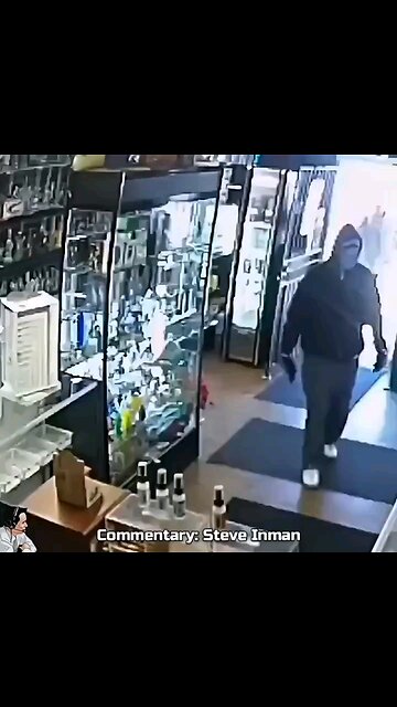 Robber gets welcomed to the Beatdown Buffet