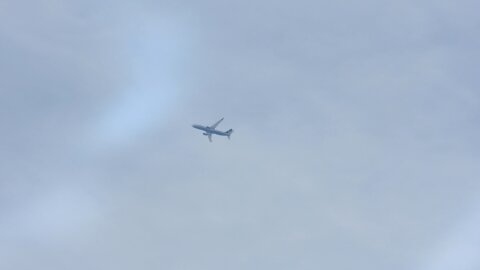 06.08.2022 1228 to 1245 NEUK - Ryanair landing at 14,000 ft