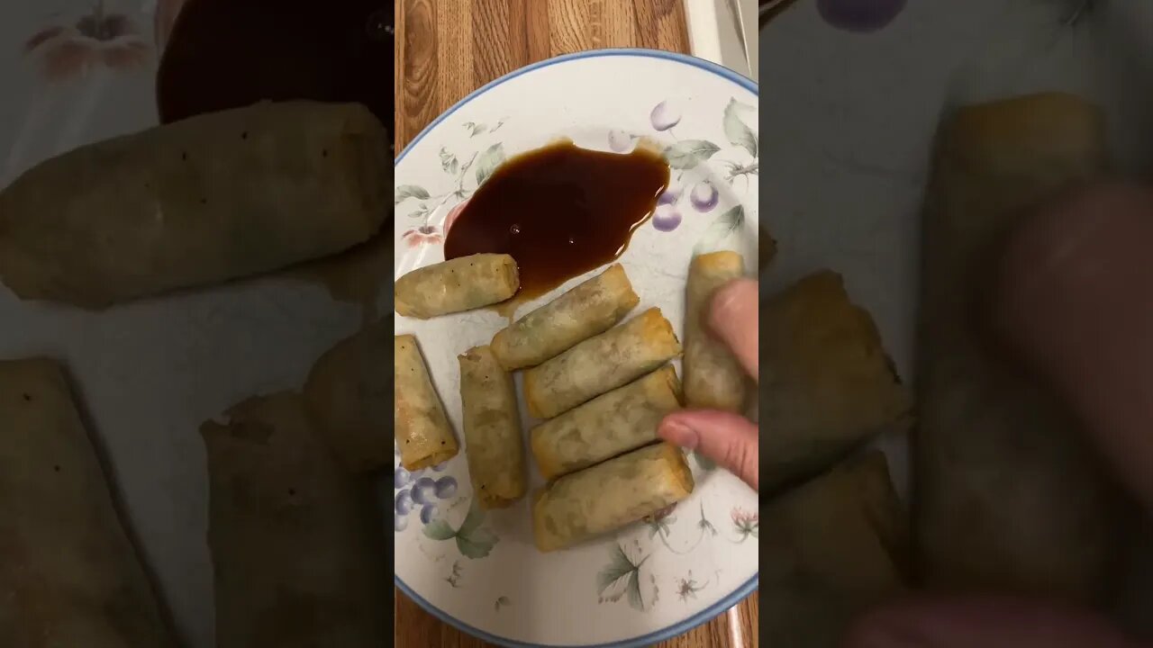 Vegetables Spring Rolls Get Crispy In The Air Fryer