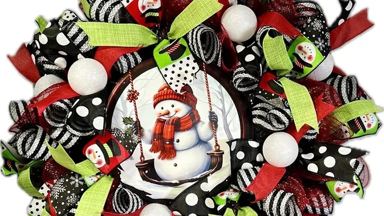 Snowman Deco Mesh Wreath |Hard Working Mom |How to