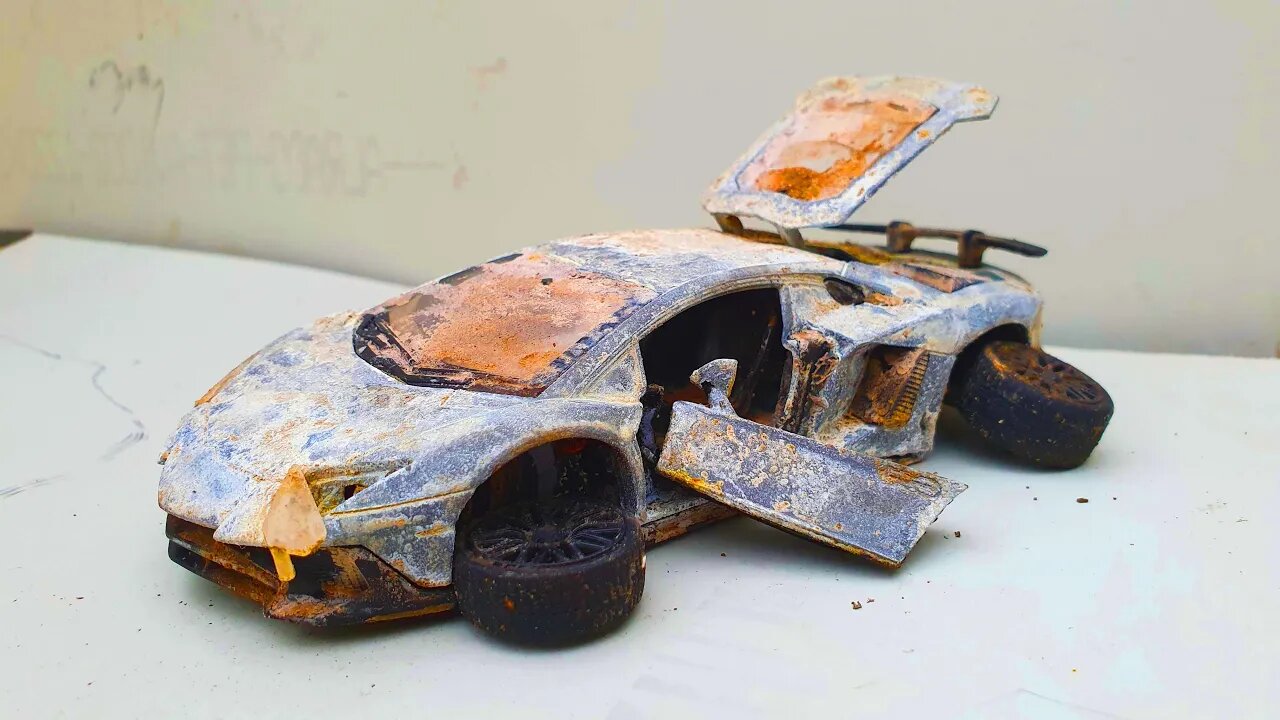 Restoration LAMBORGHINI abandoned | Rusty model Supercar LAMBORGHINI