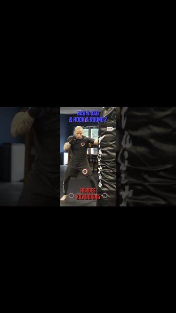 Heroes Training Center | Kickboxing & MMA "How To Double Up" Jab & Jab & Hook & Round 2 | #Shorts