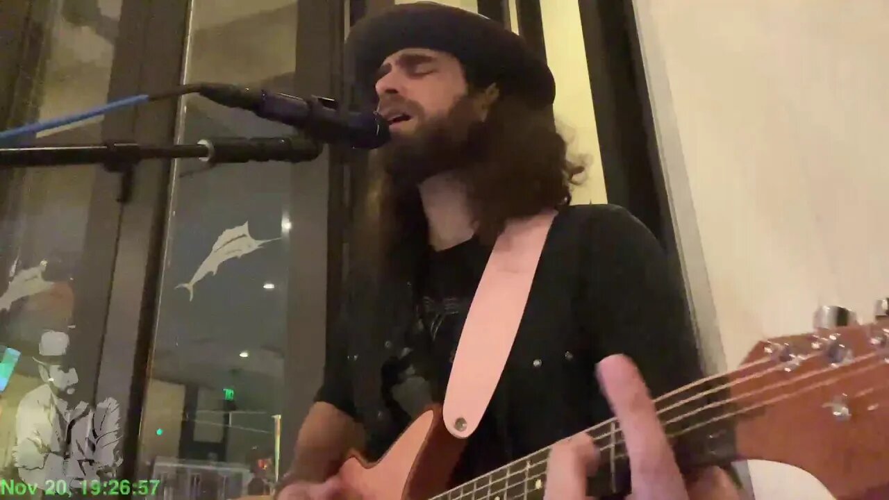 2 Tommy Bahamas Las Olas Nov20 2022