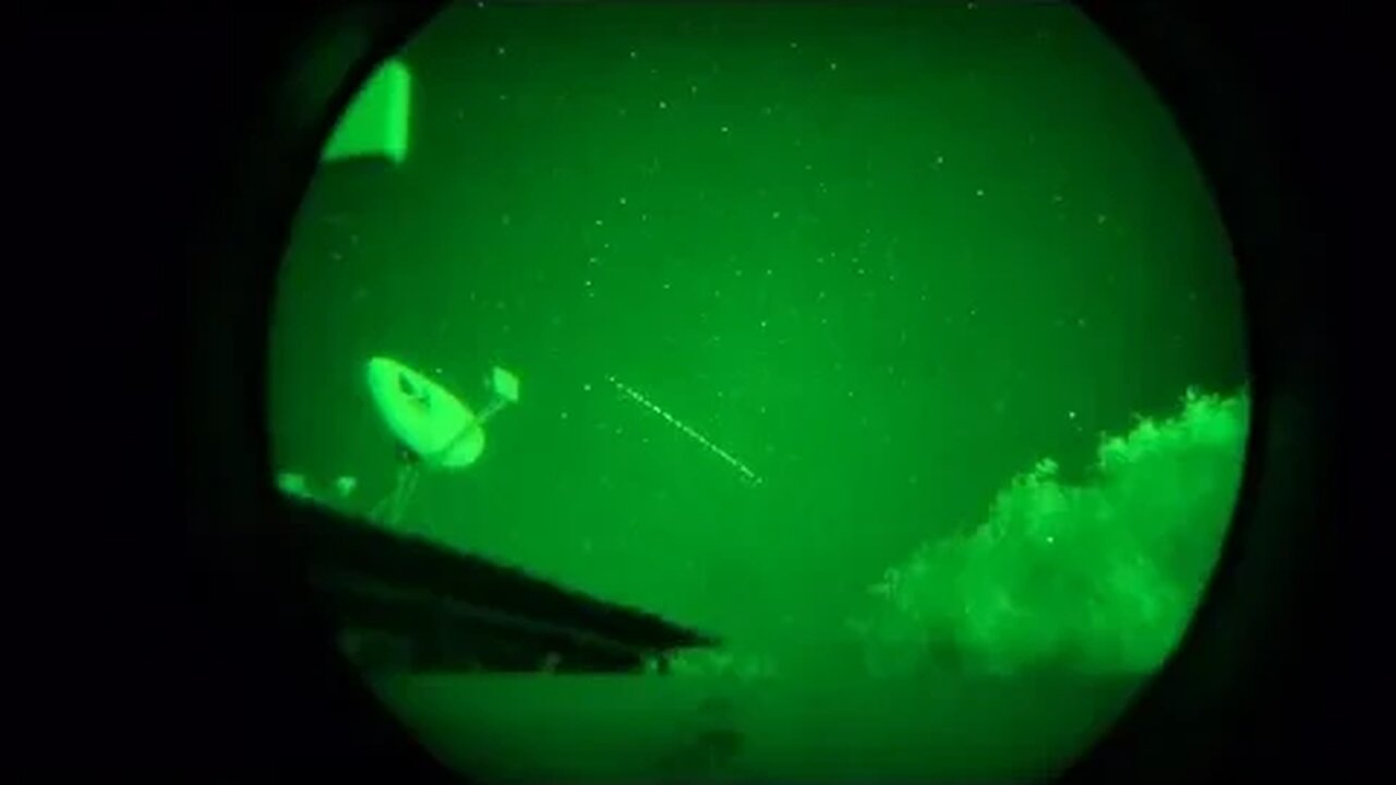 WTF is This in The Sky? People Still Don't Know About Starlink Satellites and Report Them as UFOs