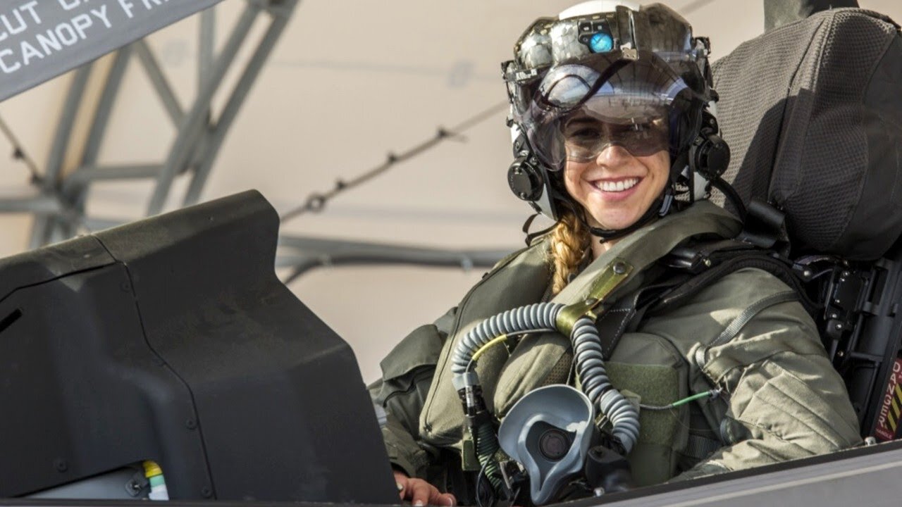 U.S. Air Force Beautiful Female Fighter Pilots