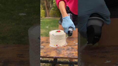 BUBBLE WRAP CAKE is AMAZING