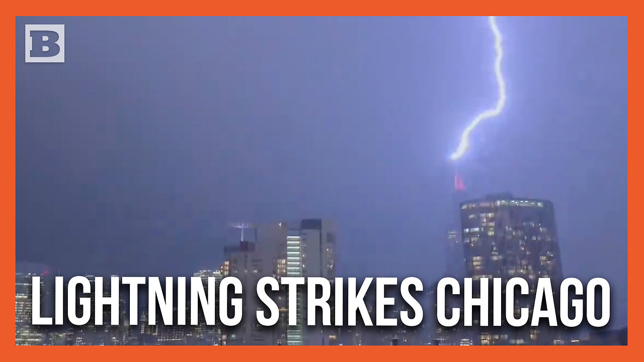 Thunder in the Windy City! Lighting Hits Willis Tower In Chicago