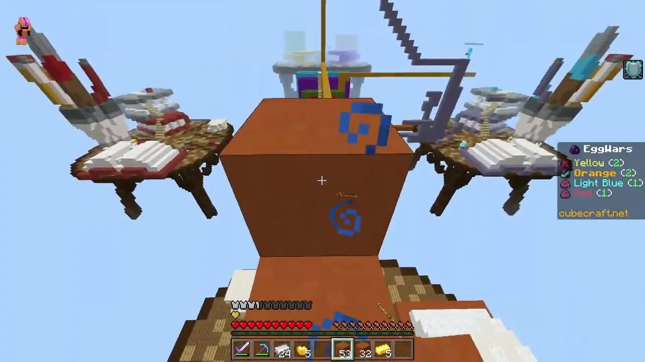 Minecraft Pro Player got bozo'd multiple times in Eggwars cubecraft