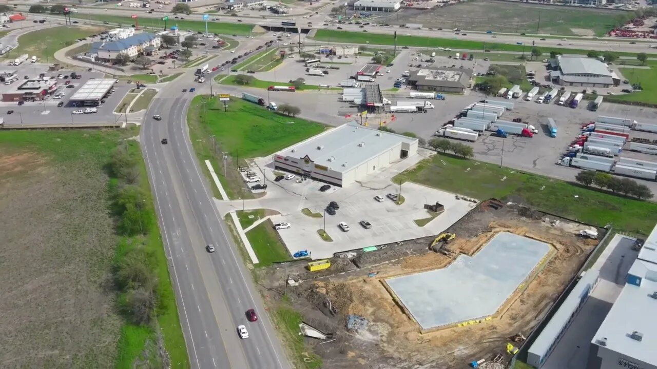 Studio Ad - New Road at I-35