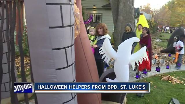 Trick-or-treaters take over Harrison Blvd. in Boise for Halloween