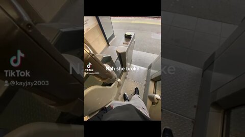 She broke I’m up 😁 #tiktok #shortsfeed #viralshort #shortsvideo #woody #trendingshorts