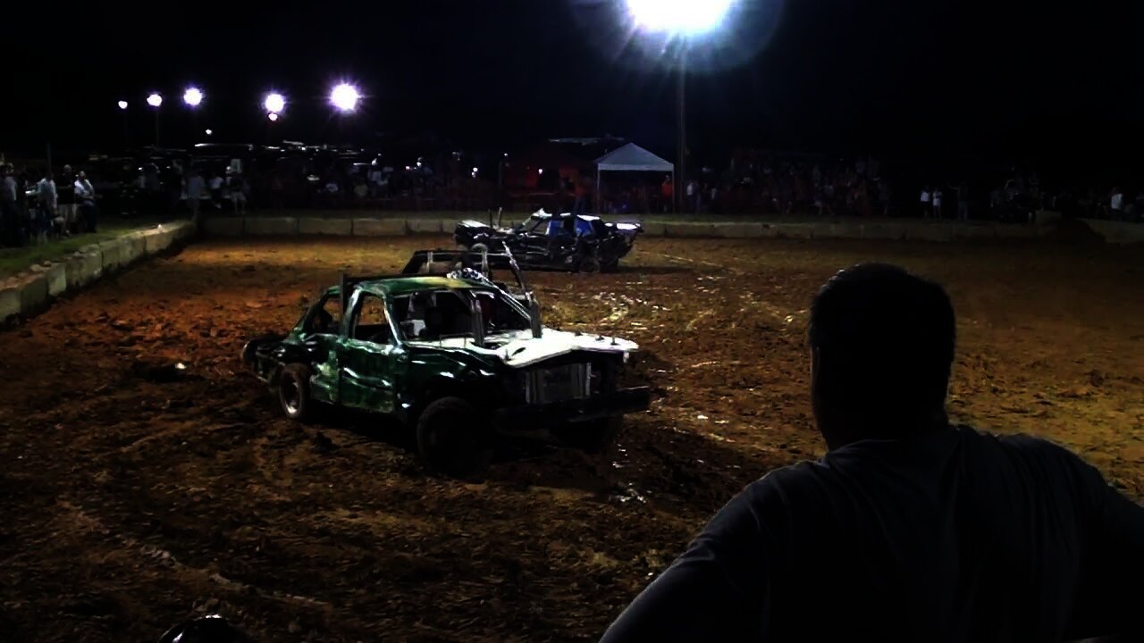 Glencoe Kentucky full size car heat 1 demolition derby 6-19-10 pt 3