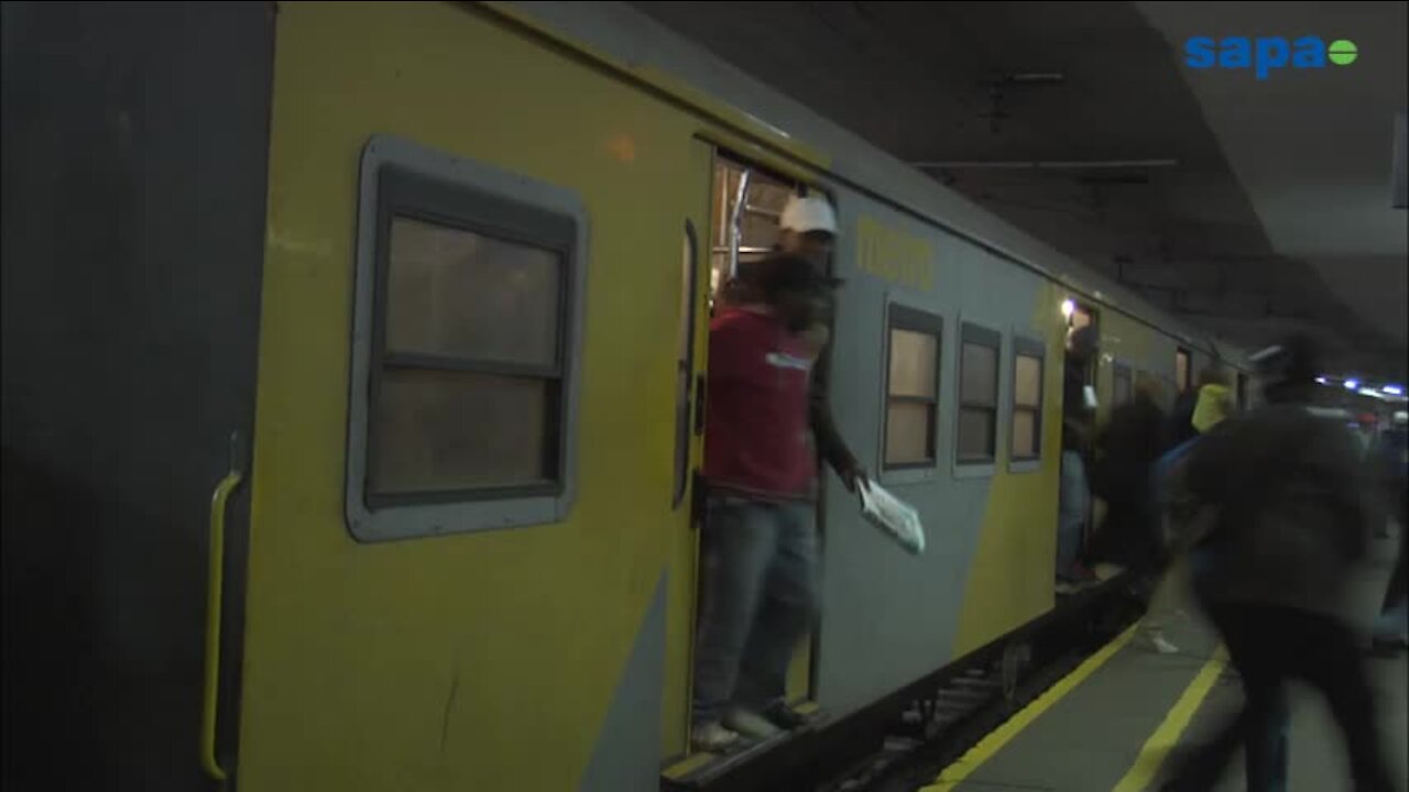 00024760.mp4 (a2E)