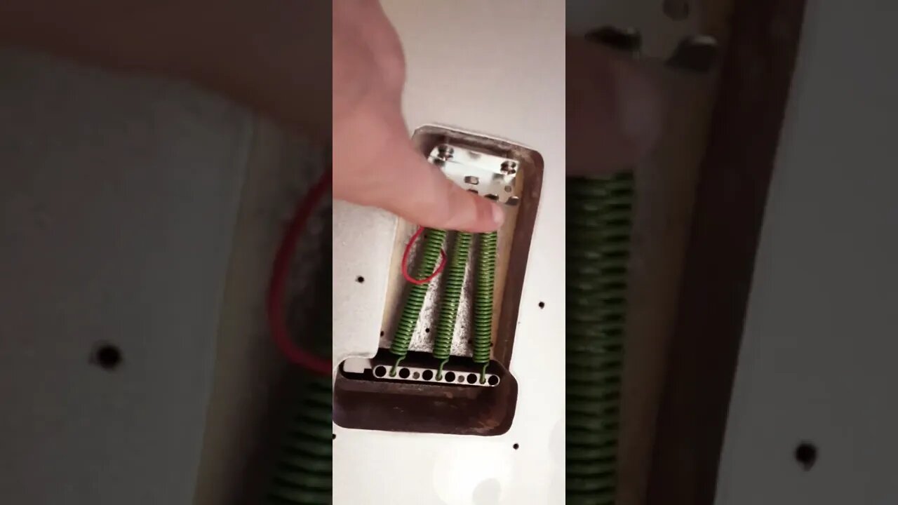 After: FU-TONE NOISELESS SPRING Upgrades (Vayper VssH2 Guitar)