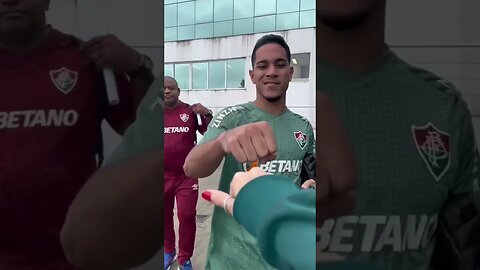 SOQUINHO COM A ESTAGI: NÃO TEM CHOCOLATE, MAS NÃO VALE DEIXAR NO VÁCUO