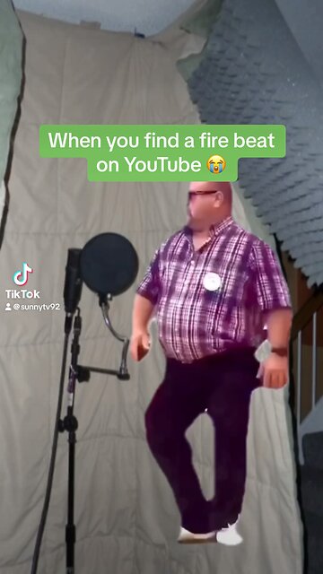 Me finding a fire beat on YouTube 🤣