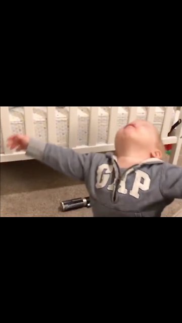 The way this kid goes down 😂