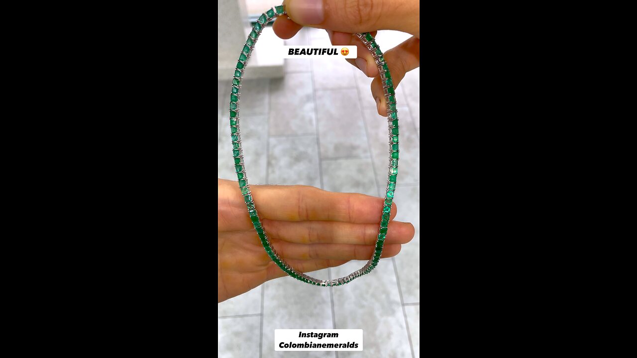 Women’s Emerald Tennis Necklace 24 cttw Princess-cut Platinum Necklace 17 inches