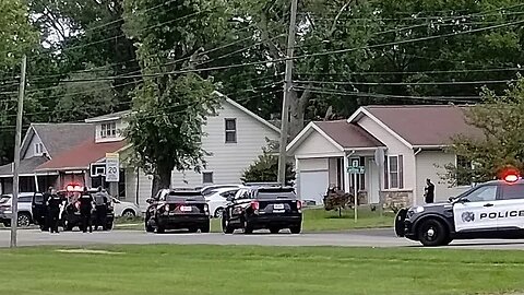 Standoff - South 6th Street - Elkhart, IN