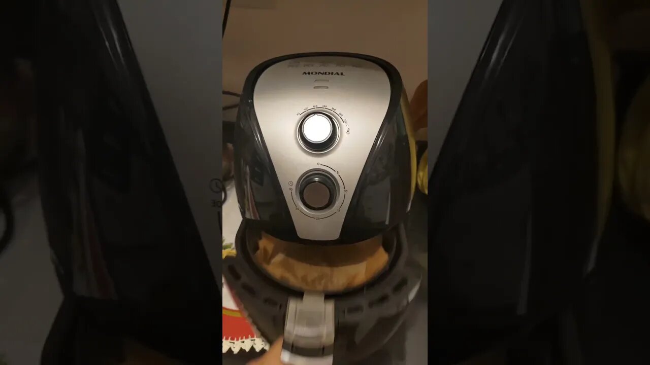 minha Air Fryer feliz de madrugada #shorts #viral