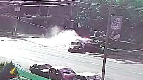 LAPD Patrol Car Collides with Civilian Vehicle During Emergency Response
