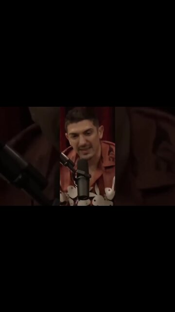 Joe Rogan & Andrew Schulz talk Only Fans