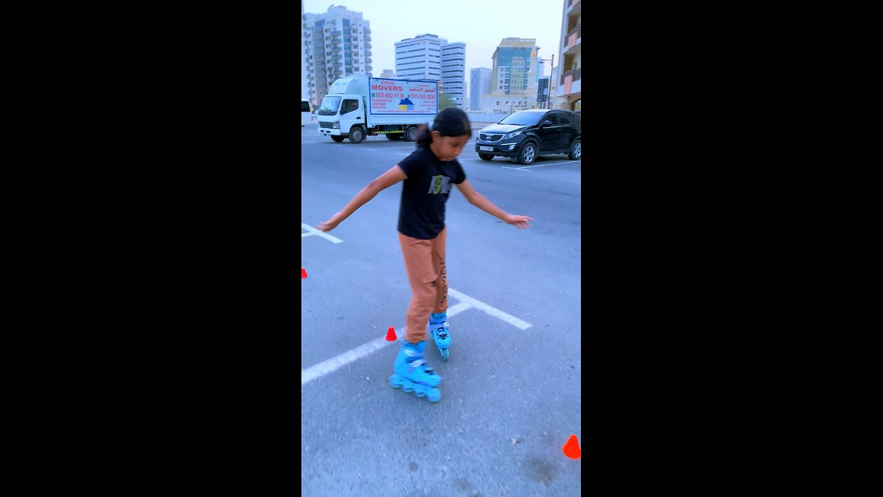 Skating practice 🛼🛼🛼#inlineskating #skateweaver #roadskating #skater #rollerskating