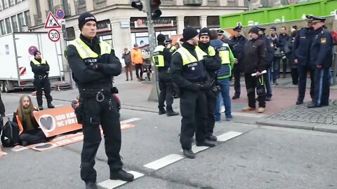 Klimakleberdemo in München