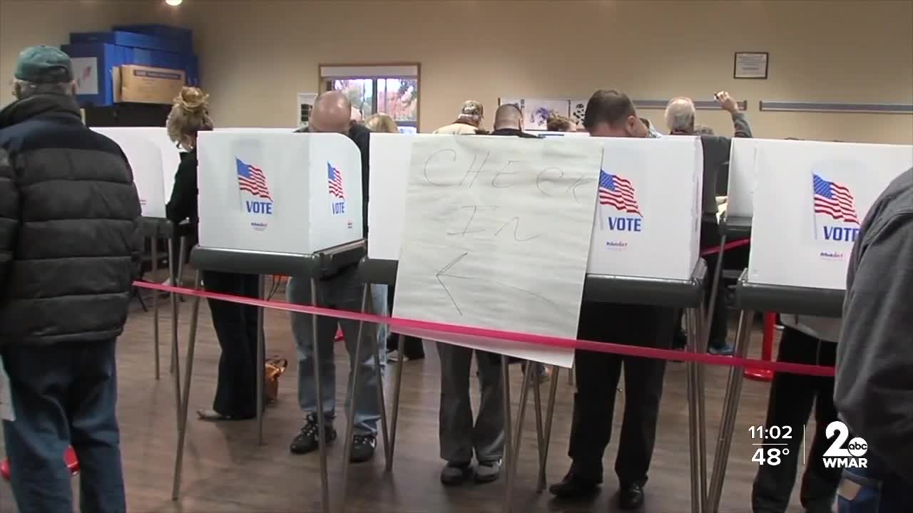 Last-minute preparations for early voting
