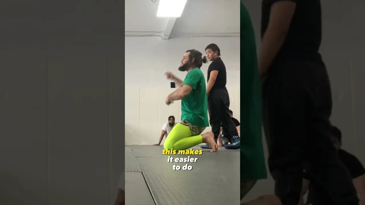 Hips high, take ‘em for a ride. #mma #jonfitch #mmafighter